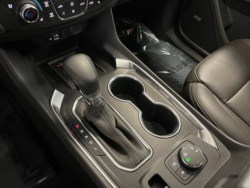 Used 2023 Chevrolet Traverse High Country image 24