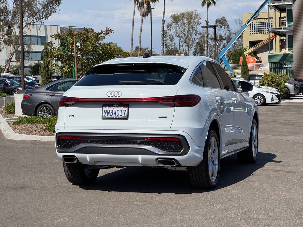 Used 2025 Audi Q5 Premium Plus w/ Premium Plus AWD/4WD image 32