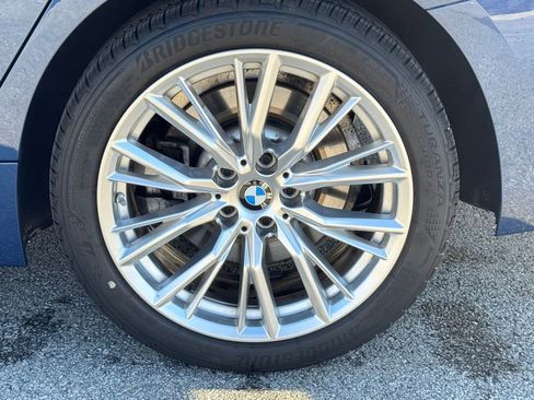 Certified 2024 BMW 330i xDrive Sedan w/ Premium Package image 8