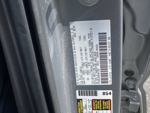 Certified 2024 Toyota Tacoma SR5 AWD/4WD image 13