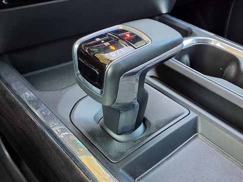 Used 2023 Chevrolet Silverado 1500 LTZ w/ LTZ Premium Texas Edition image 7