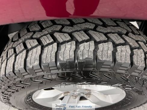 Used 2021 RAM 1500 Classic SLT image 16