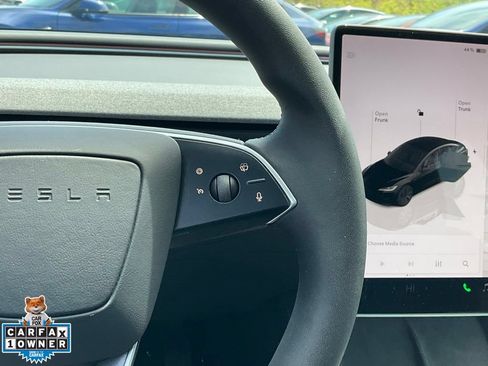 Used 2025 Tesla Model 3 Long Range RWD image 40