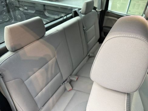Used 2015 Chevrolet Silverado 1500 W/T RWD image 24