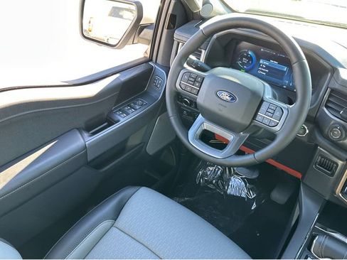New 2025 Ford F150 Lightning Lariat image 13