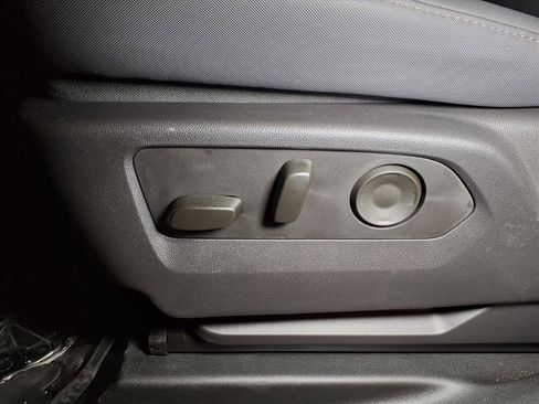 Used 2025 GMC Hummer EV 2X image 15