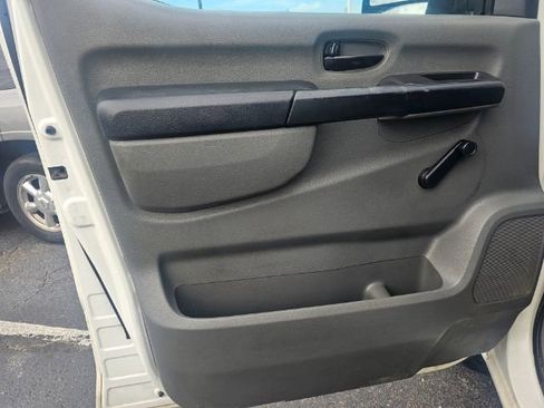 Used 2012 Nissan NV 2500 S w/ Side Curtain Airbag Pkg image 26
