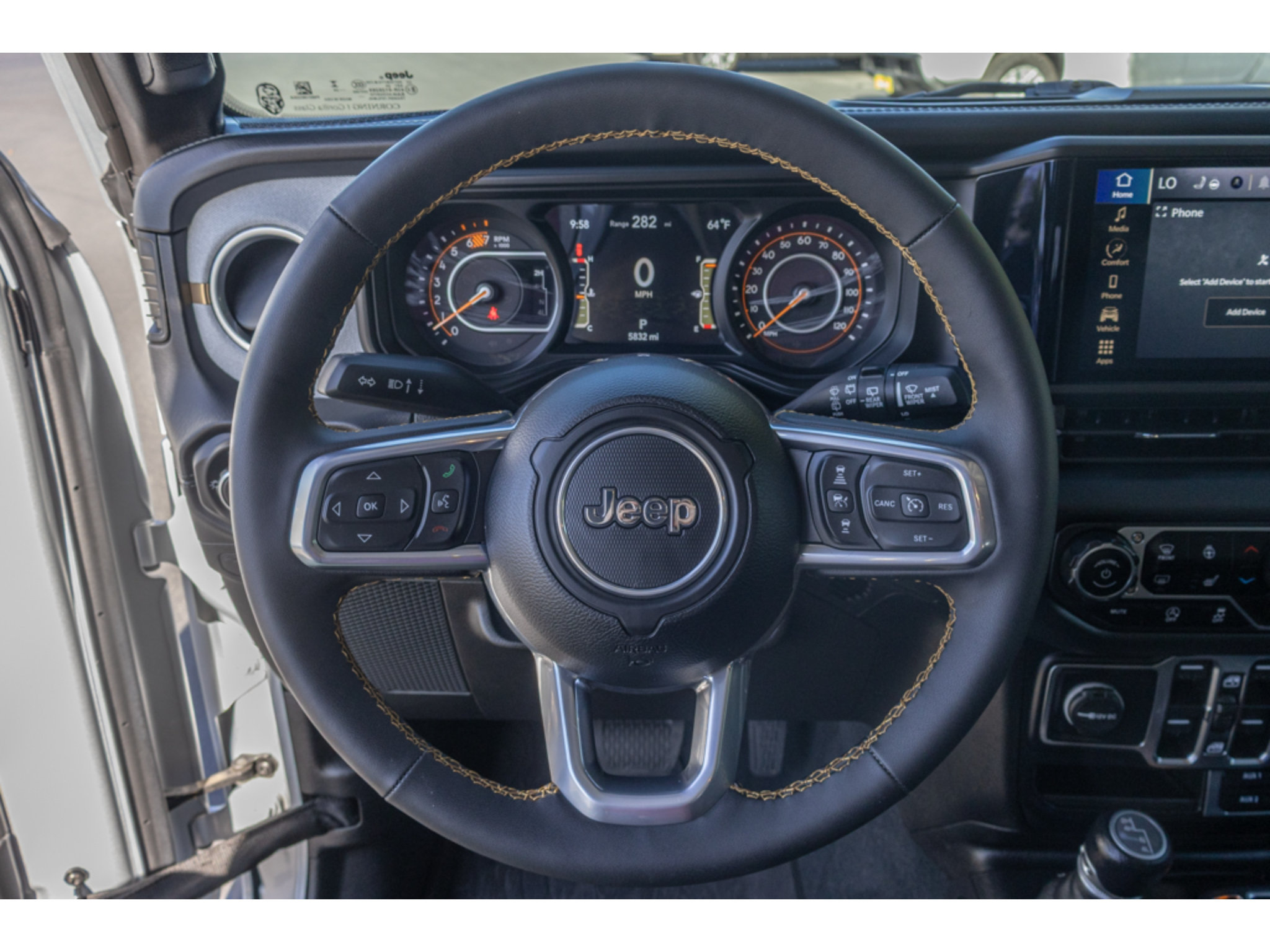 Used 2024 Jeep Wrangler Unlimited Sahara AWD/4WD image 21