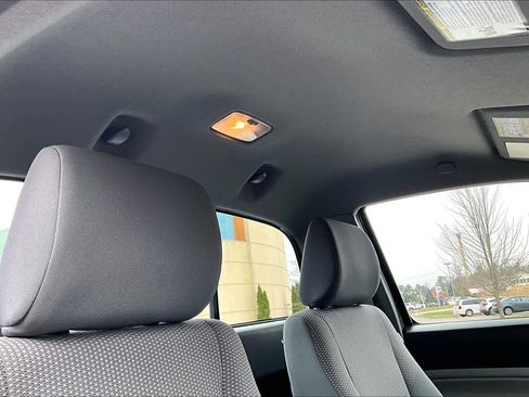 Used 2012 Toyota Tacoma 4x4 Regular Cab image 12