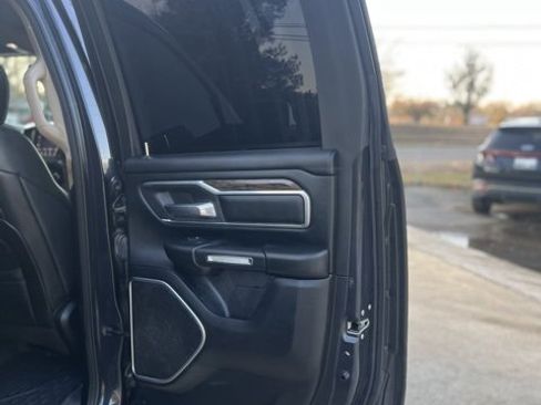 Used 2019 RAM 1500 Laramie image 28
