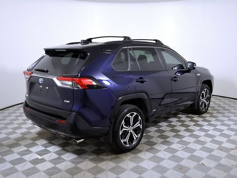 Used 2024 Toyota RAV4 XSE AWD/4WD image 8