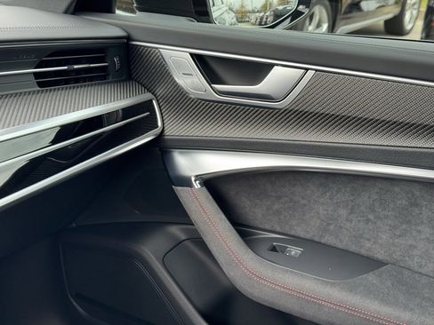 Used 2025 Audi RS 6 performance image 35