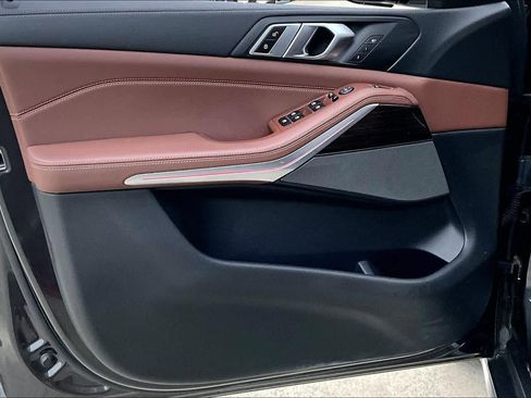 Used 2019 BMW X5 xDrive40i w/ Convenience Package image 21