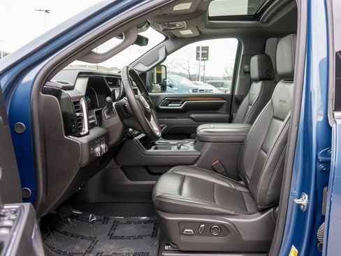 Used 2025 GMC Sierra 2500 Denali w/ Denali Reserve Package image 11