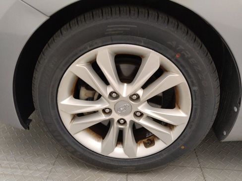 Used 2014 Hyundai Elantra GT FWD image 31