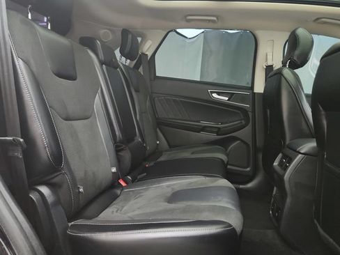 Used 2018 Ford Edge Sport w/ Equipment Group 401A AWD/4WD image 33