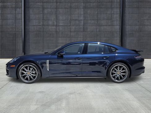 Used 2023 Porsche Panamera Platinum Edition RWD image 2