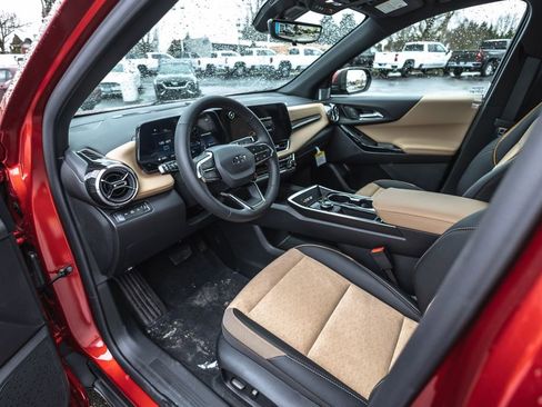 New 2026 Chevrolet Equinox ACTIV w/ Safety and Technology Package image 21