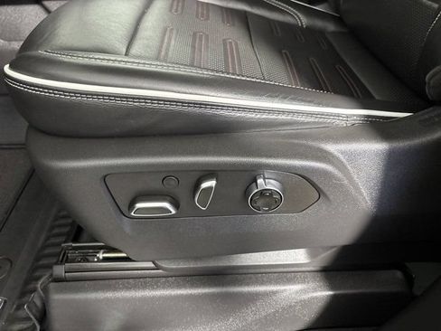 Used 2023 GMC Sierra 1500 AT4X AWD/4WD image 19
