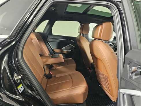 Used 2020 Audi Q3 2.0T Premium Plus w/ Premium Plus Package image 14