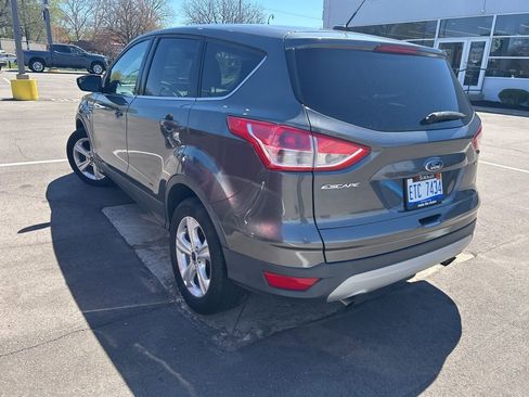 Used 2015 Ford Escape SE FWD image 7