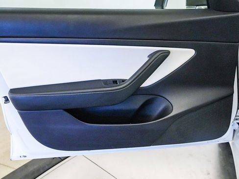 Used 2020 Tesla Model 3 Performance AWD/4WD image 20