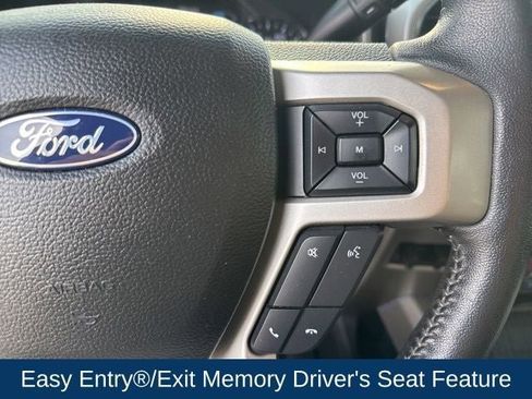 Used 2020 Ford F250 Lariat image 24