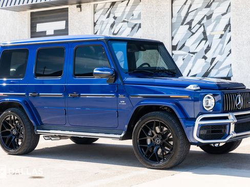 Used 2022 Mercedes-Benz G 63 AMG 4MATIC w/ G Manufaktur Interior Package image 19