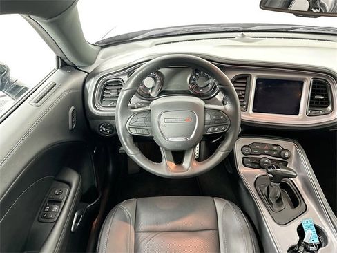 Used 2023 Dodge Challenger SXT w/ Plus Package image 11