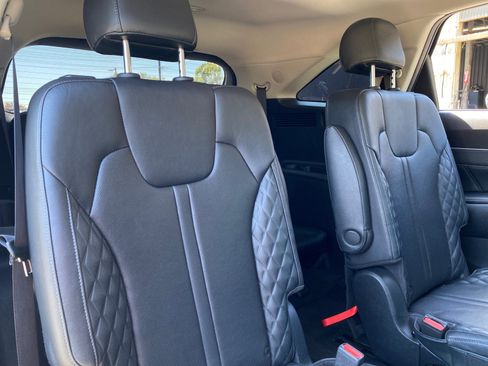 Used 2021 Kia Sorento SX image 19