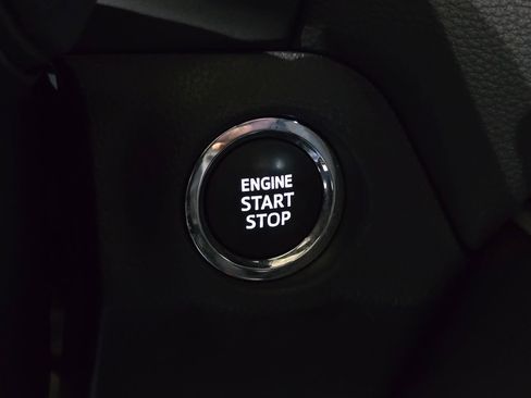 Used 2024 Toyota RAV4 XLE image 28