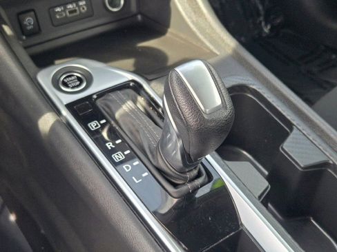 Used 2024 Nissan Sentra SV FWD image 28