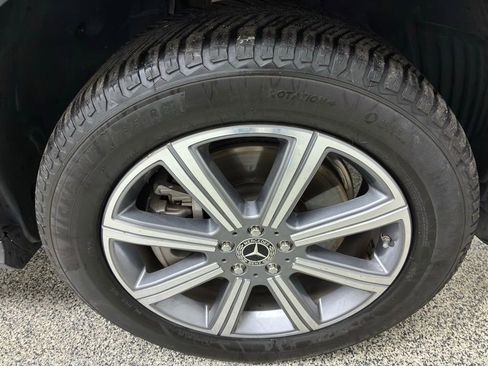 Used 2022 Mercedes-Benz GLS 450 4MATIC image 14