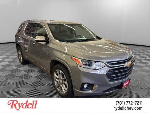 Used 2018 Chevrolet Traverse Premier AWD/4WD image 4