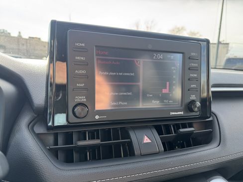 Certified 2021 Toyota RAV4 XLE image 24