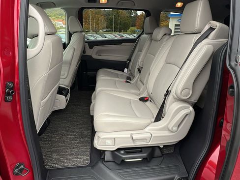 New 2026 Honda Odyssey EX-L image 17