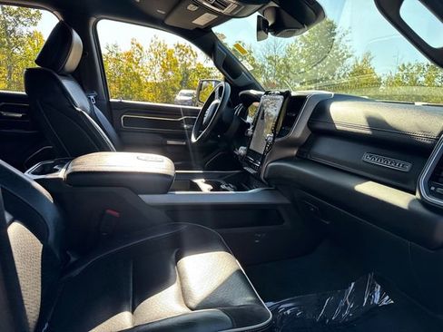 Used 2023 RAM 1500 Laramie image 15