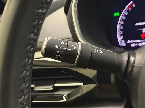 Certified 2025 Acura MDX SH-AWD image 21