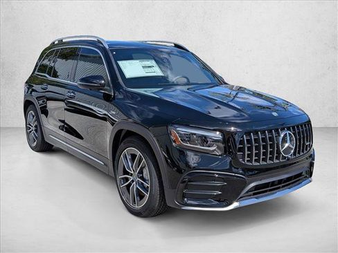 New 2026 Mercedes-Benz GLB 35 AMG 4MATIC image 6