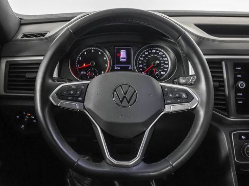 Used 2020 Volkswagen Atlas Cross Sport SE w/ Towing Package image 27