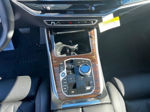 New 2026 BMW X5 xDrive50e w/ Executive Package AWD/4WD image 17