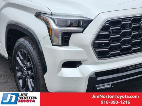 Used 2024 Toyota Sequoia Platinum image 10