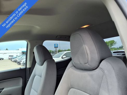Used 2015 Chevrolet Colorado W/T w/ WT Convenience Package RWD image 19