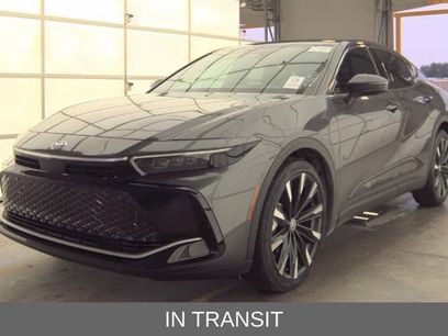 Used 2024 Toyota Crown Platinum