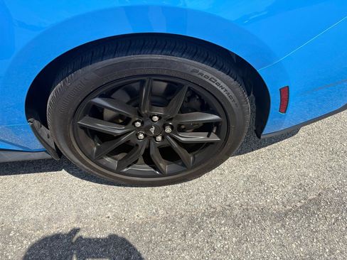 Used 2025 Ford Mustang GT Premium RWD image 41