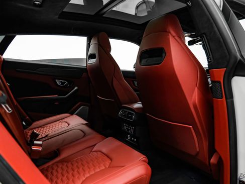 Used 2022 Lamborghini Urus image 88