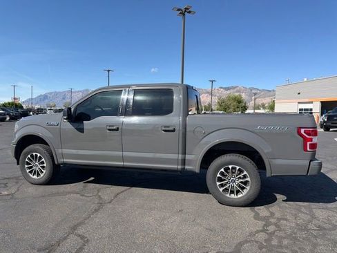Used 2018 Ford F150 XLT w/ Equipment Group 302A Luxury AWD/4WD image 10