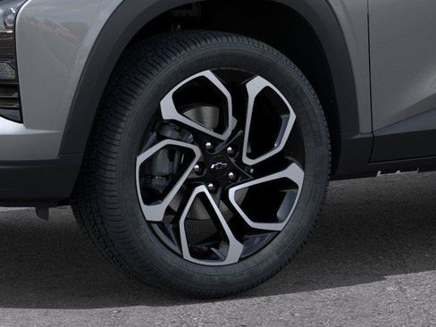 New 2026 Chevrolet Trax RS w/ Driver Confidence Package FWD image 9