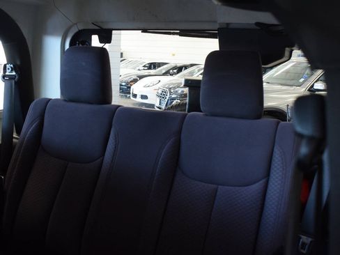 Used 2013 Jeep Wrangler Sport AWD/4WD image 35