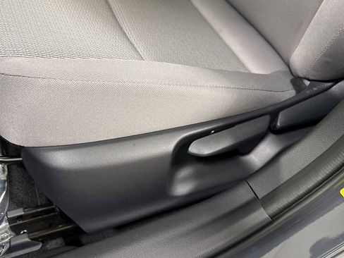 New 2026 Toyota Prius LE image 14